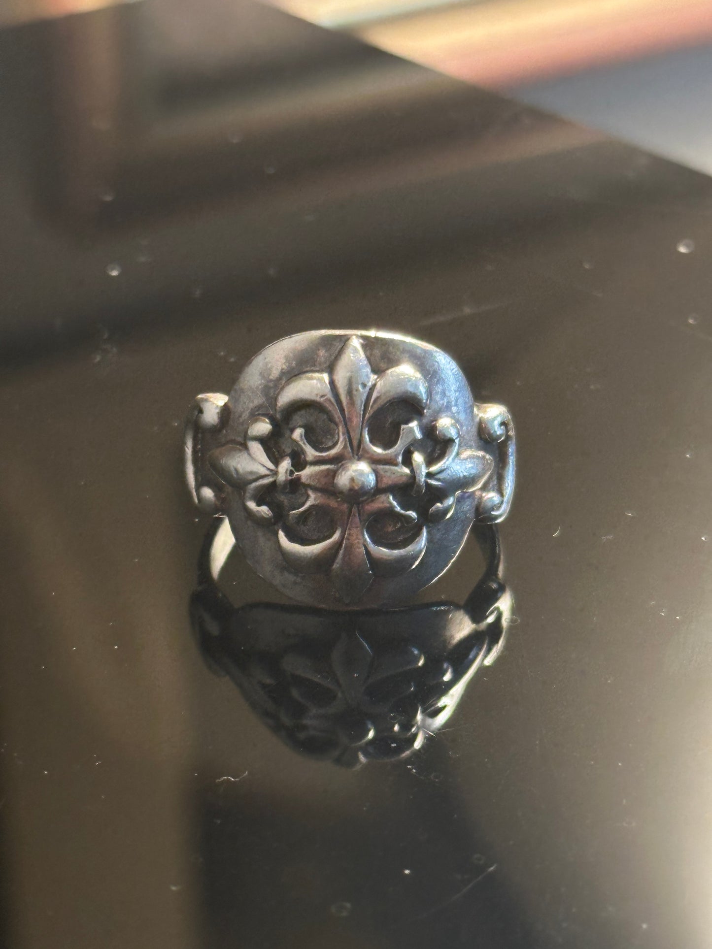 Fleur De Lis Ring